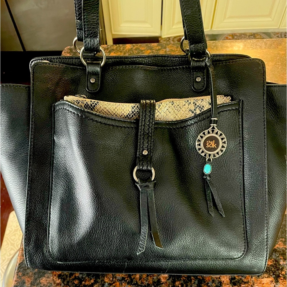 The Sak Senora charging purse